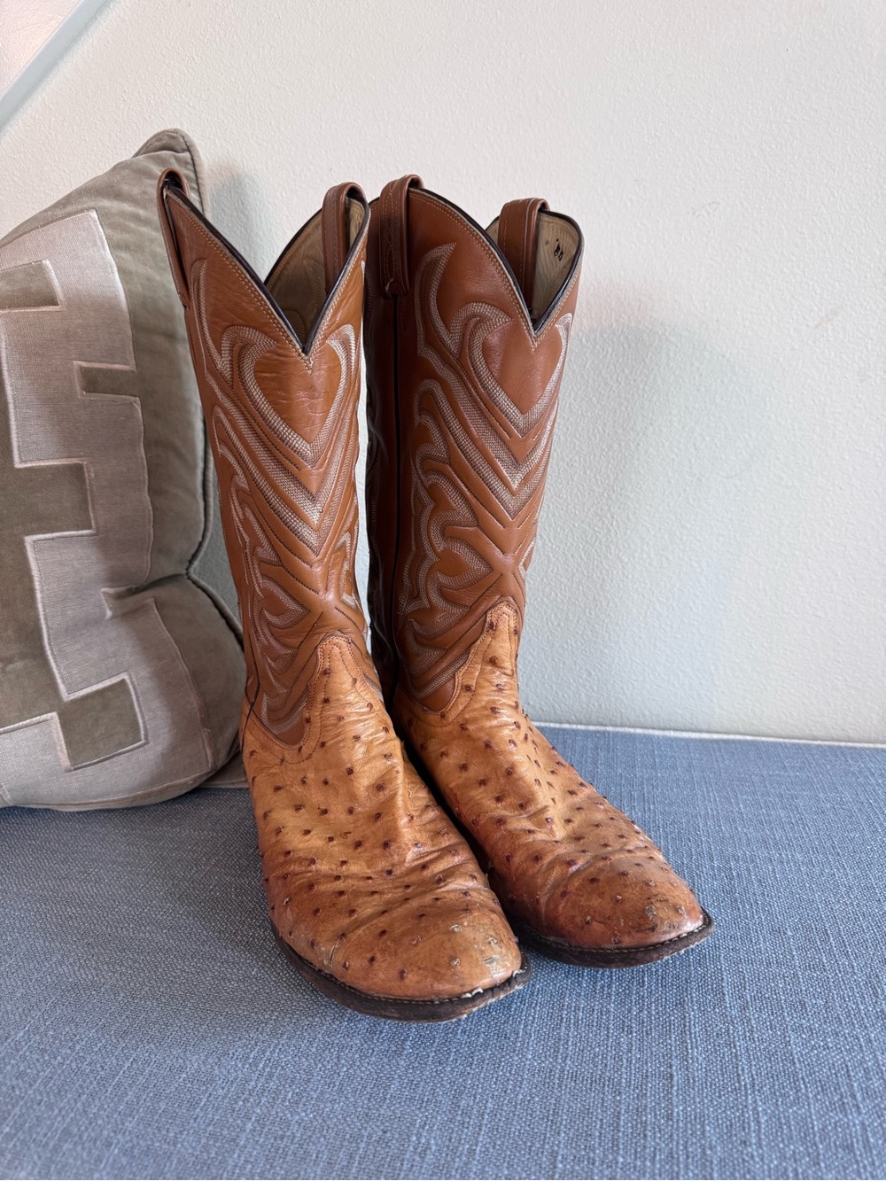 Tony Lama Men's Ostrich Cowboy Boots Size 9.5D Peanut Brittle